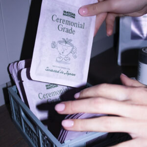 شاي ماتشا عضوي فاخر – درجة احتفالية Ceremonial Grade